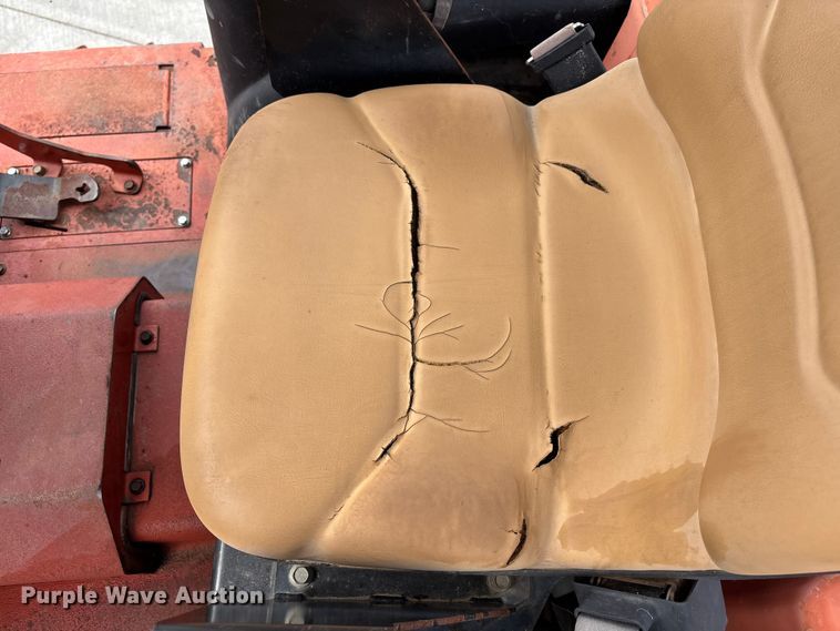 image for item ER7569 2014 Ditch Witch RT80Q trencher