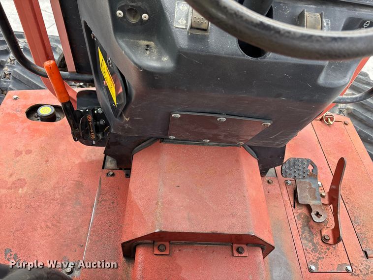 image for item ER7569 2014 Ditch Witch RT80Q trencher