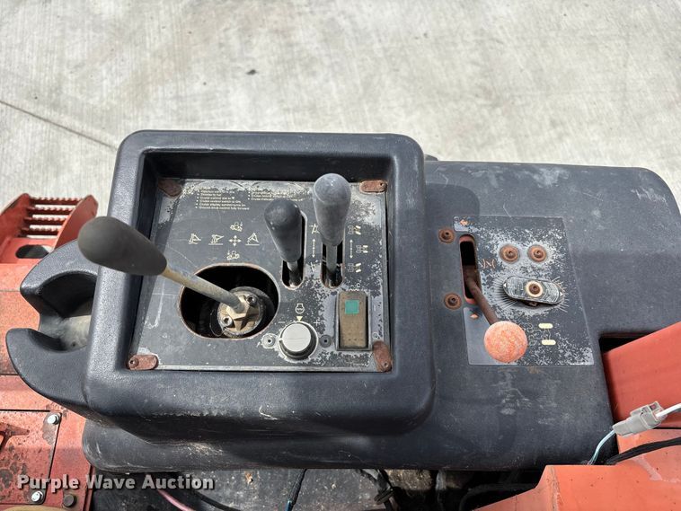 image for item ER7569 2014 Ditch Witch RT80Q trencher