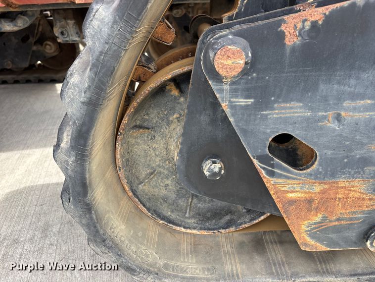 image for item ER7569 2014 Ditch Witch RT80Q trencher