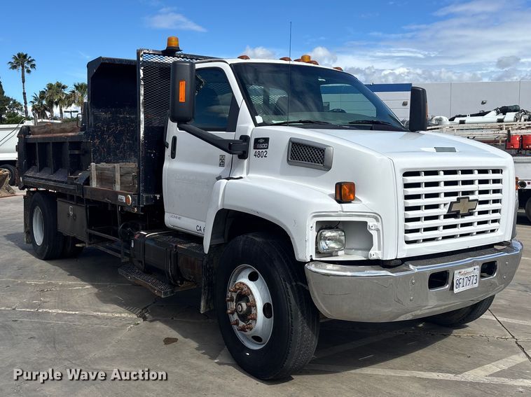 image for item ER7570 2006 Chevrolet C6500 dump truck