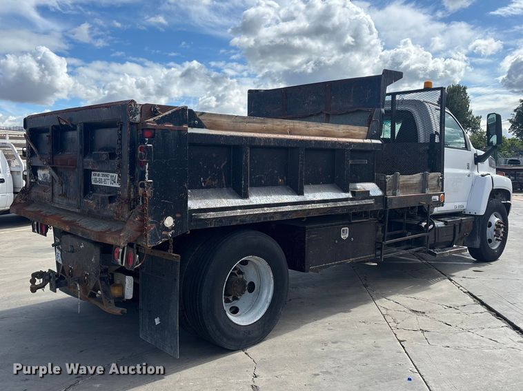 image for item ER7570 2006 Chevrolet C6500 dump truck