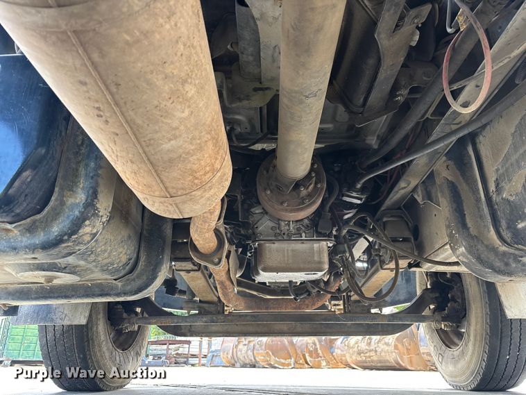 image for item ER7570 2006 Chevrolet C6500 dump truck