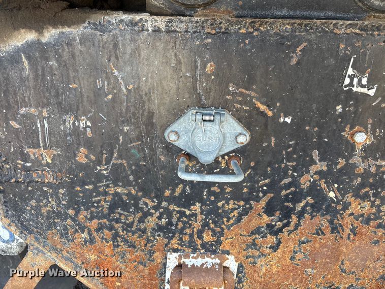 image for item ER7570 2006 Chevrolet C6500 dump truck