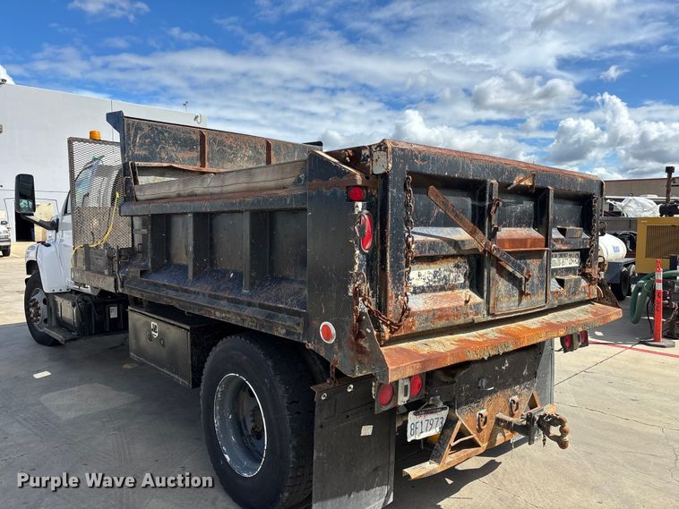 image for item ER7570 2006 Chevrolet C6500 dump truck