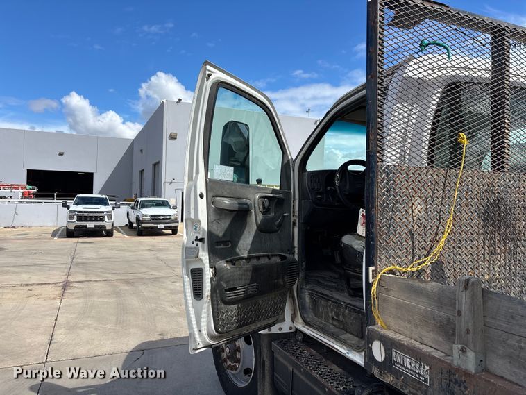 image for item ER7570 2006 Chevrolet C6500 dump truck