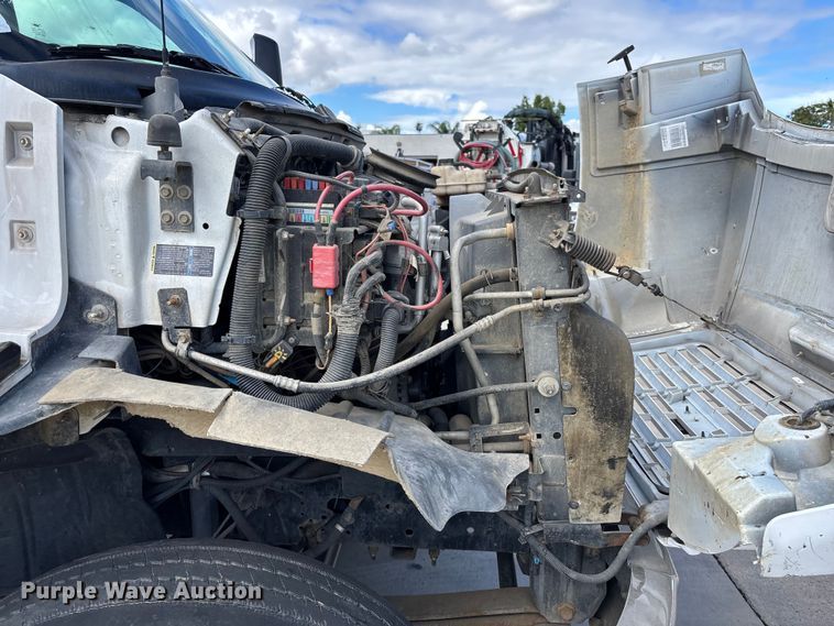 image for item ER7570 2006 Chevrolet C6500 dump truck