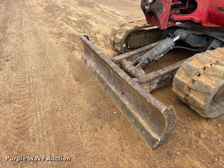 image for item ES8982 2003 Takeuchi TB145 mini excavator