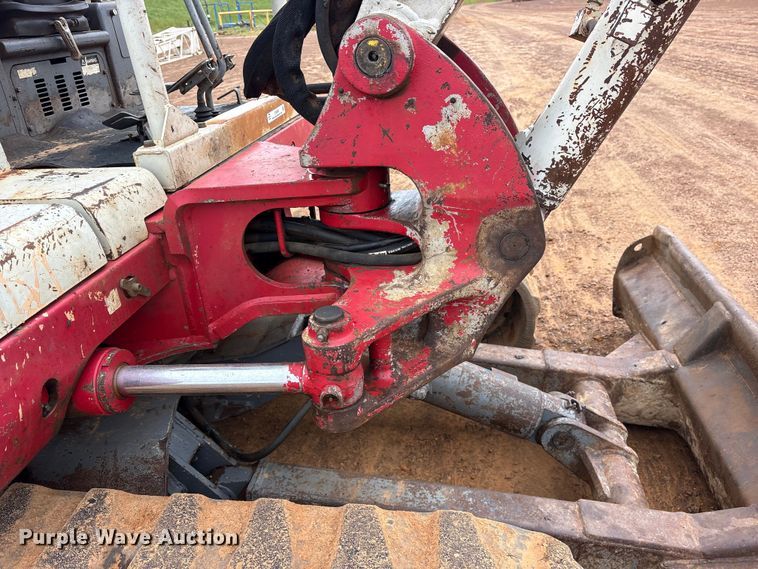 image for item ES8982 2003 Takeuchi TB145 mini excavator