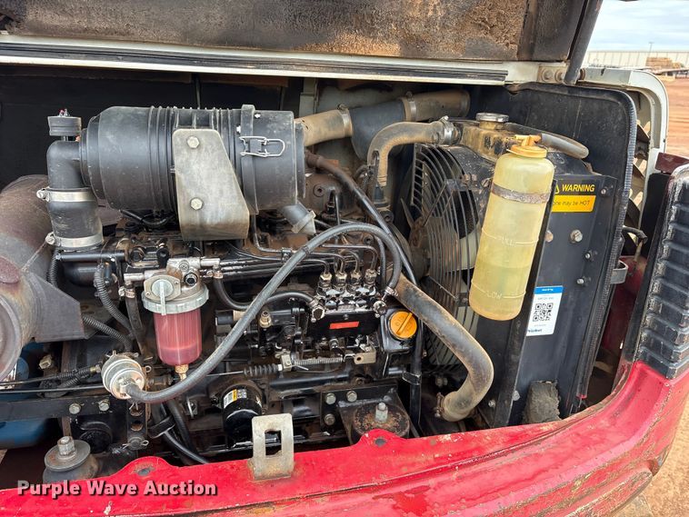 image for item ES8982 2003 Takeuchi TB145 mini excavator