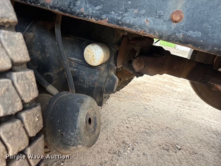 image for item ET2008 1999 Western Star 4900 dump truck