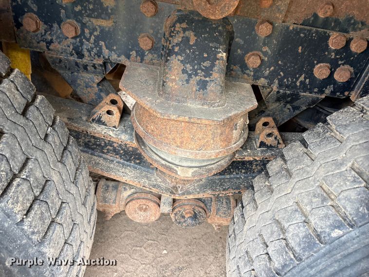 image for item ET2008 1999 Western Star 4900 dump truck