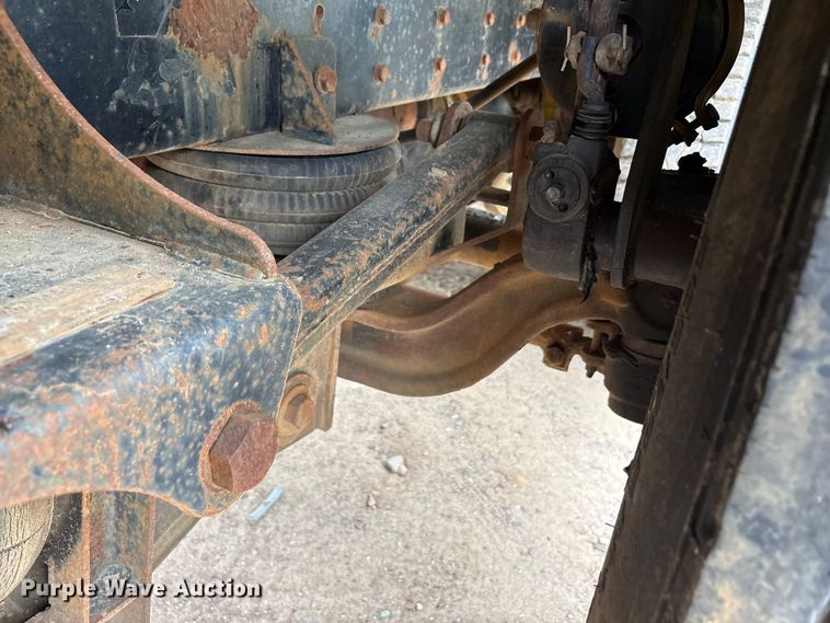 image for item ET2008 1999 Western Star 4900 dump truck