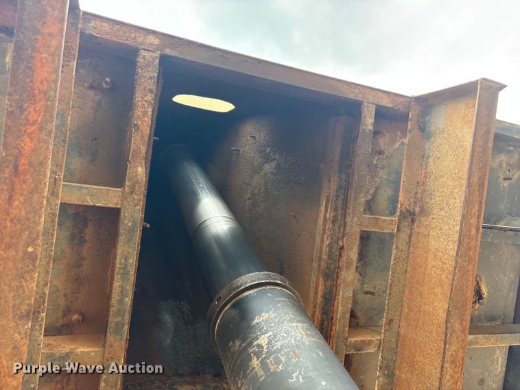 image for item ET2008 1999 Western Star 4900 dump truck