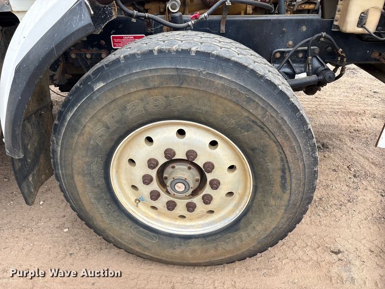 image for item ET2008 1999 Western Star 4900 dump truck