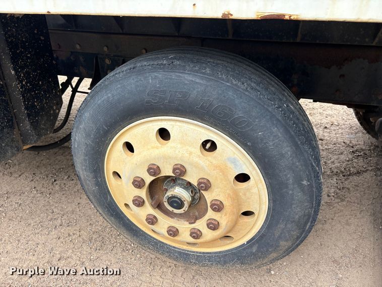 image for item ET2008 1999 Western Star 4900 dump truck