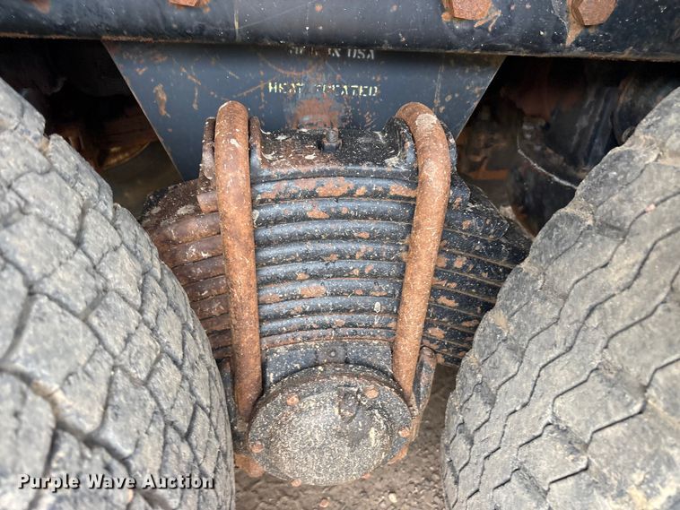 image for item ET2009 2007 Mack CV713 dump truck