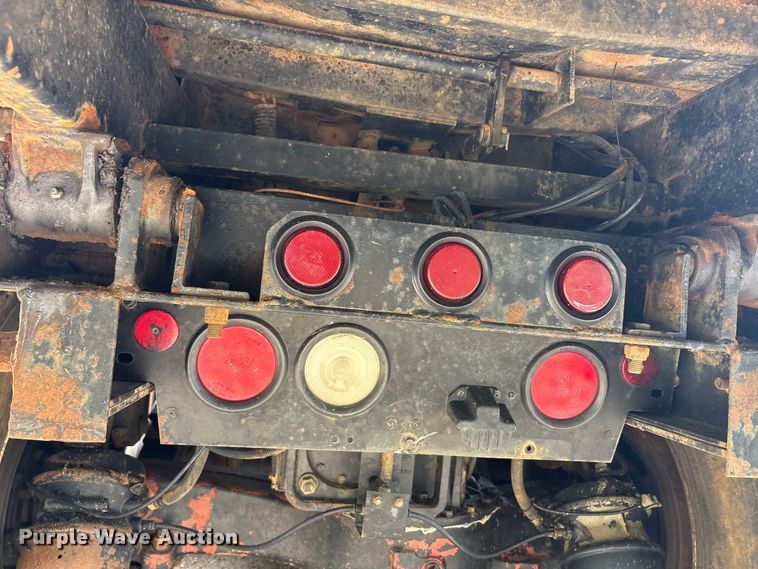 image for item ET2009 2007 Mack CV713 dump truck