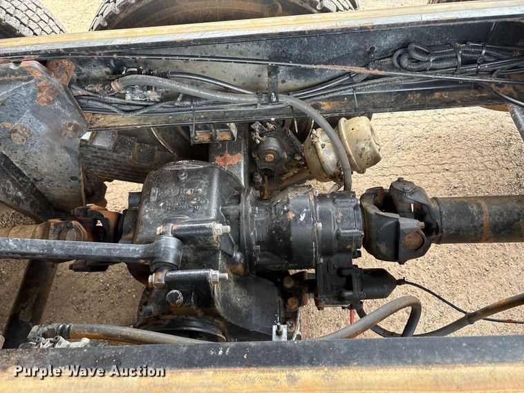 image for item ET2009 2007 Mack CV713 dump truck