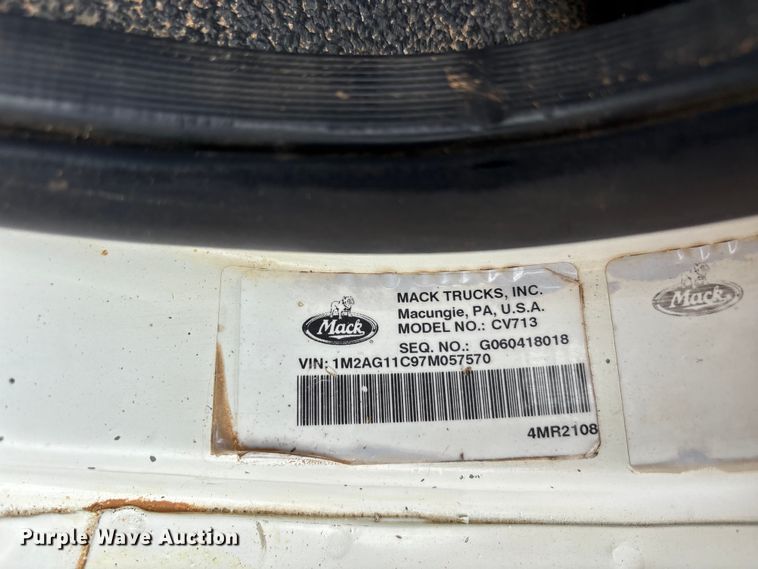 image for item ET2009 2007 Mack CV713 dump truck