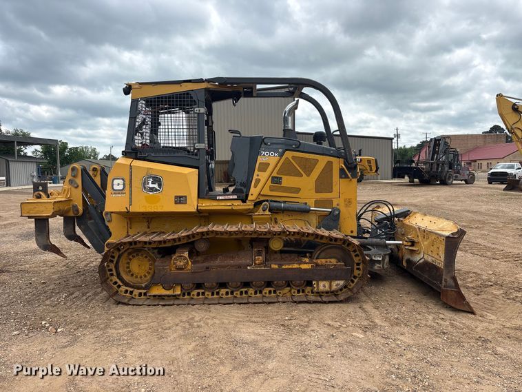 image for item ET2011 2017 John Deere 700K LGP dozer
