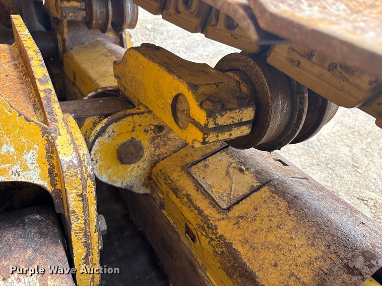 image for item ET2011 2017 John Deere 700K LGP dozer