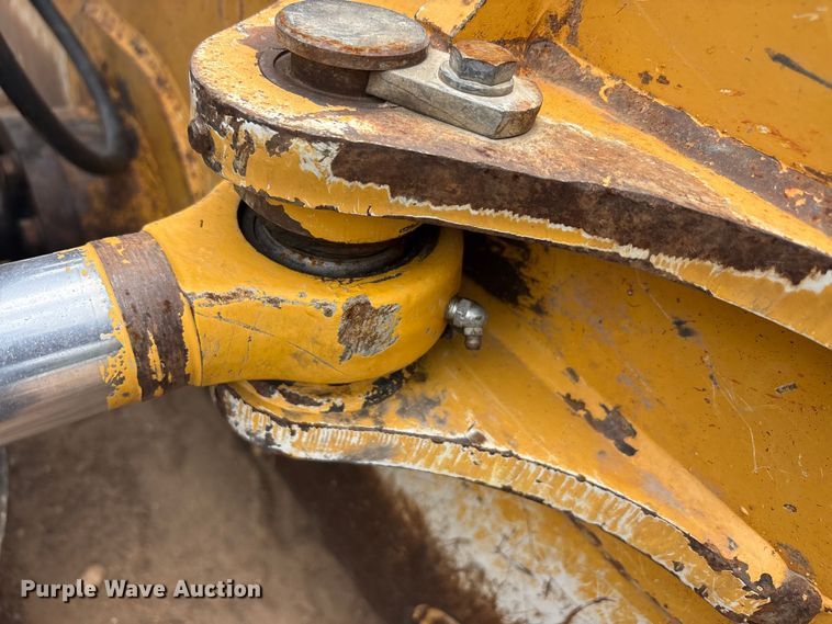 image for item ET2011 2017 John Deere 700K LGP dozer