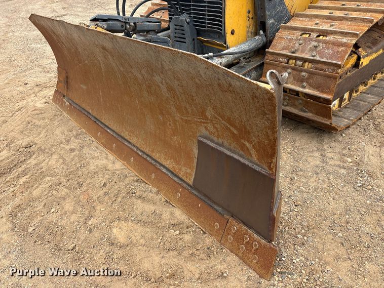 image for item ET2011 2017 John Deere 700K LGP dozer