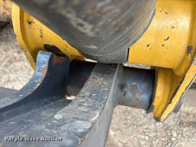image for item ET2011 2017 John Deere 700K LGP dozer