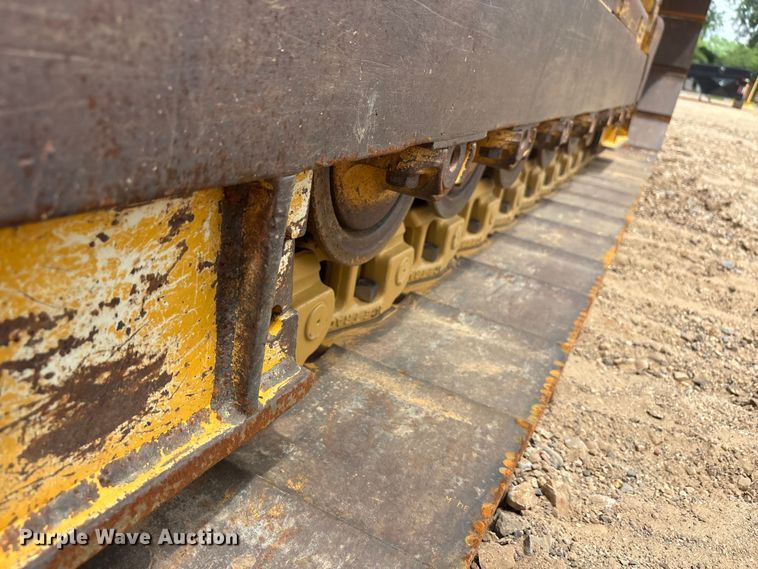 image for item ET2011 2017 John Deere 700K LGP dozer