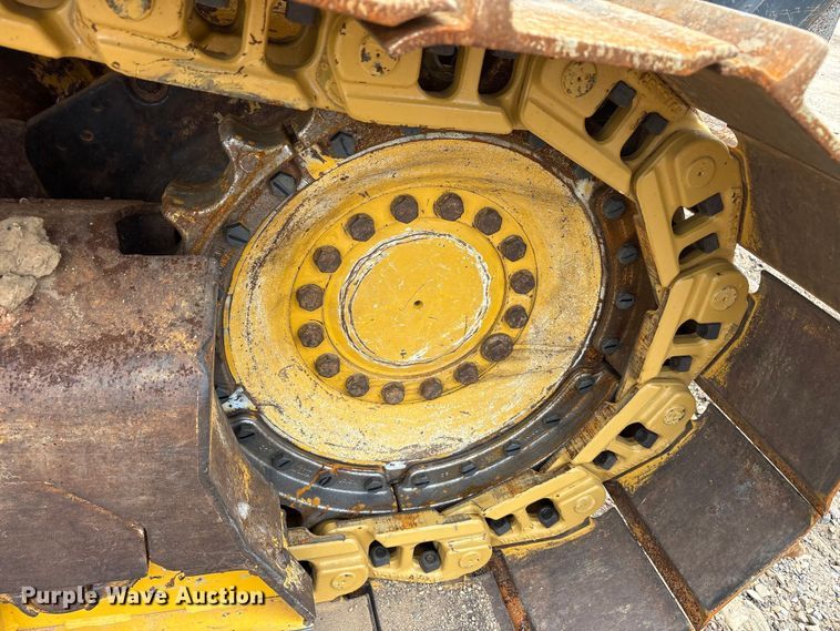 image for item ET2011 2017 John Deere 700K LGP dozer