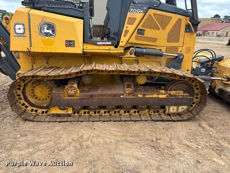 image for item ET2011 2017 John Deere 700K LGP dozer