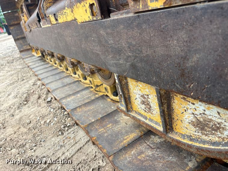 image for item ET2011 2017 John Deere 700K LGP dozer