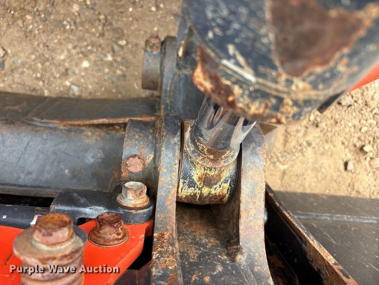 image for item ET2012 2018 Kubota SVL 95 tracked skid steer loader