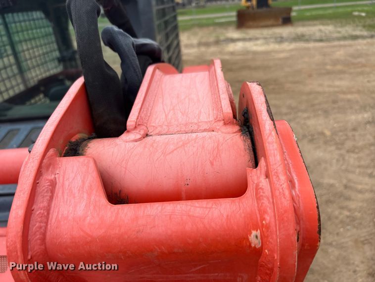 image for item ET2012 2018 Kubota SVL 95 tracked skid steer loader