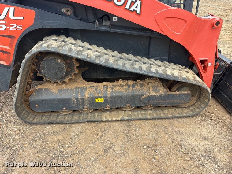 image for item ET2012 2018 Kubota SVL 95 tracked skid steer loader