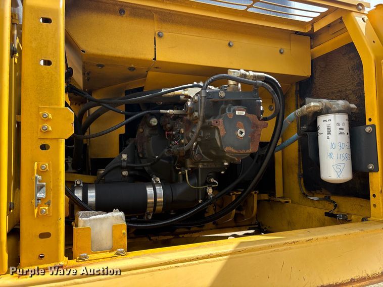 image for item ET2013 2014 Komatsu PC360LC-10 excavator