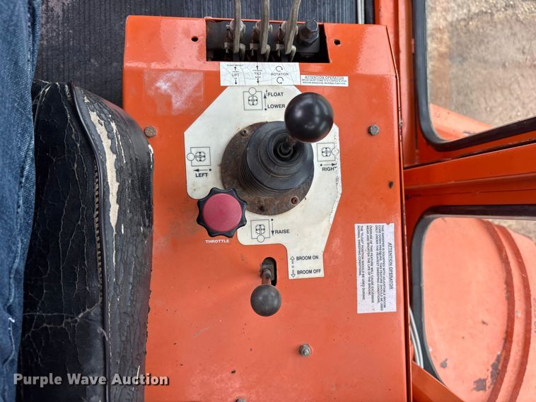 image for item ET2015 2002 Broce RJ350 broom