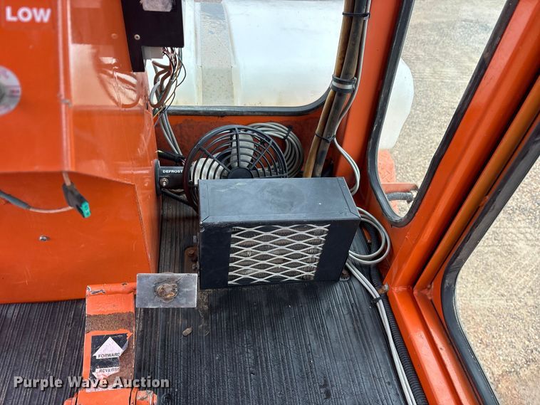image for item ET2015 2002 Broce RJ350 broom
