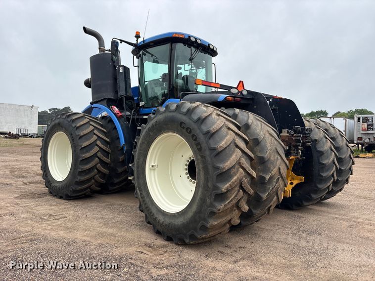 image for item ET2016 2019 New Holland T9.645S Scraper Special 4WD tractor