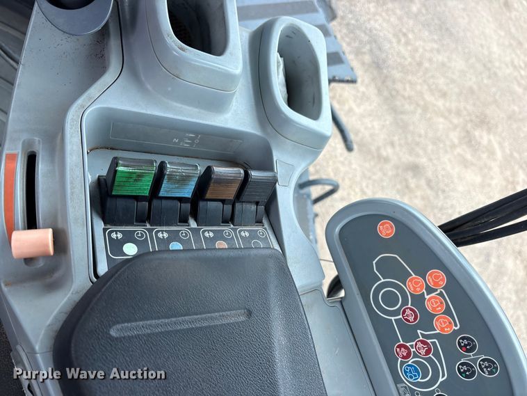 image for item ET2016 2019 New Holland T9.645S Scraper Special 4WD tractor
