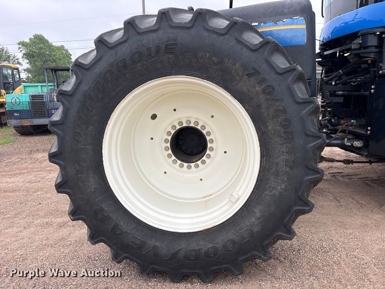 image for item ET2016 2019 New Holland T9.645S Scraper Special 4WD tractor