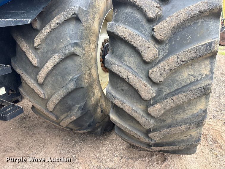 image for item ET2016 2019 New Holland T9.645S Scraper Special 4WD tractor