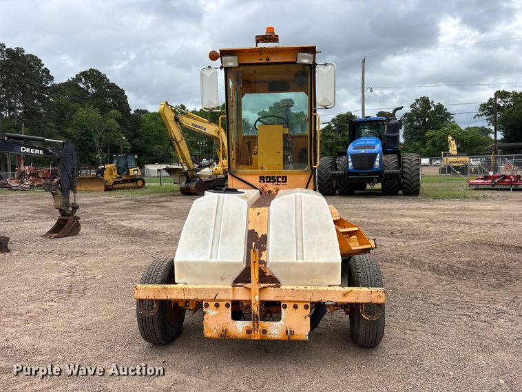 image for item ET2018 Rosco RB-48 broom