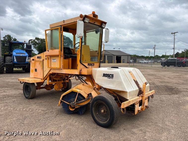 image for item ET2018 Rosco RB-48 broom