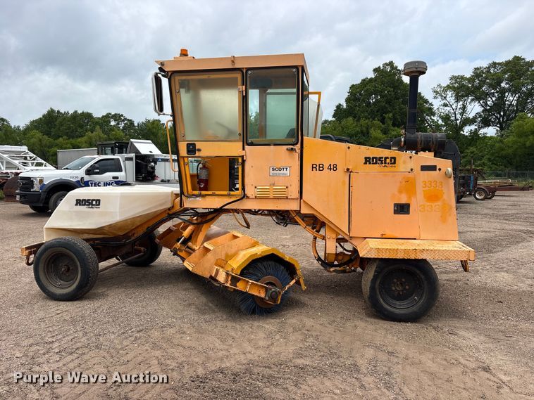 image for item ET2018 Rosco RB-48 broom