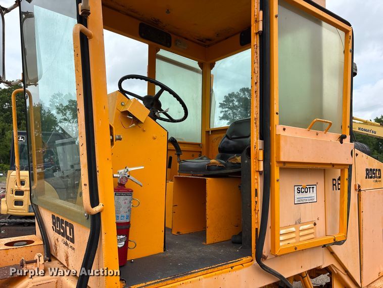 image for item ET2018 Rosco RB-48 broom