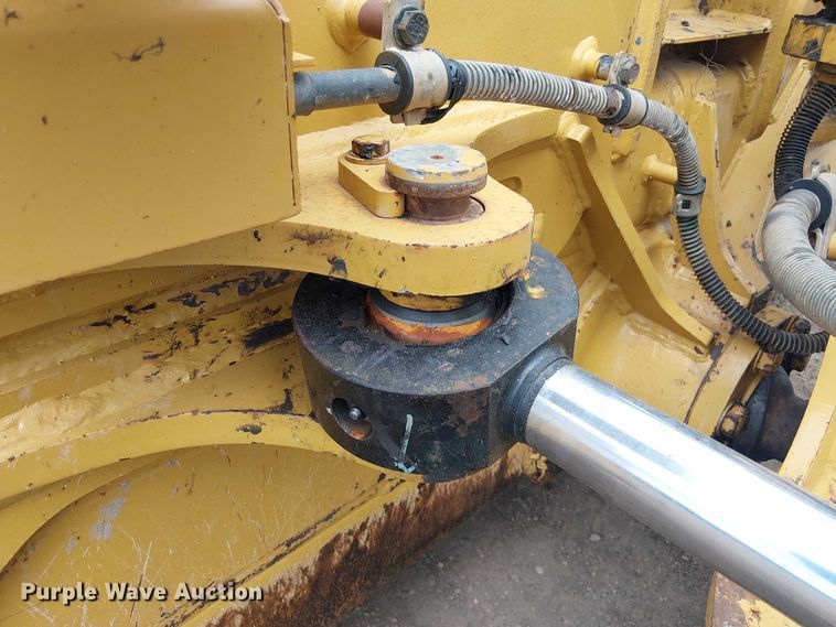 image for item ET2019 2017 Caterpillar D6K2 LGP dozer