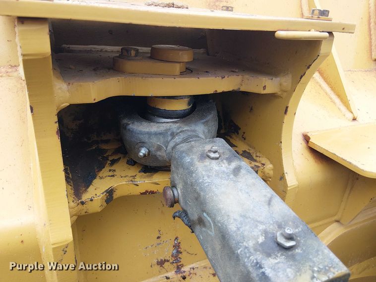 image for item ET2019 2017 Caterpillar D6K2 LGP dozer
