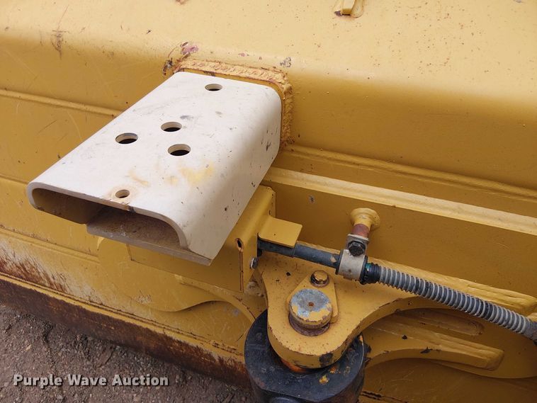 image for item ET2019 2017 Caterpillar D6K2 LGP dozer